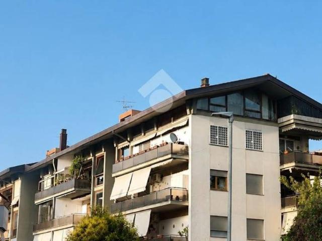 Appartamento in affitto a Costa Caselle, Roma Capitale