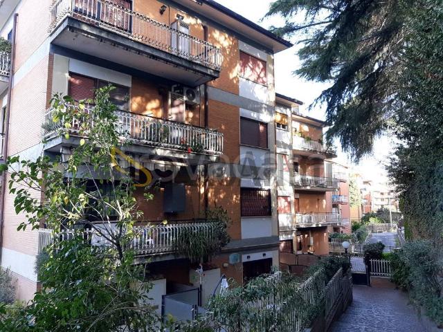 Appartamento in affitto a Costa Caselle, Roma Capitale
