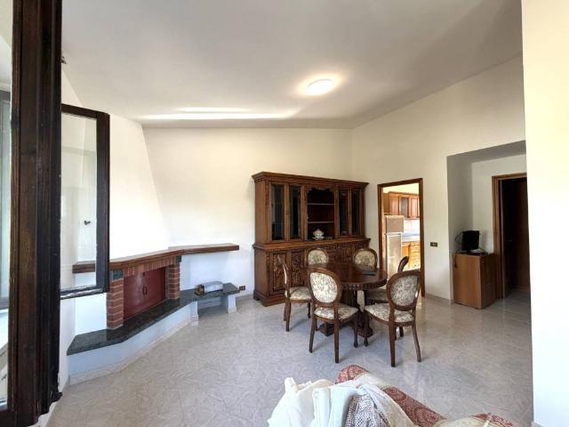 Appartamento in affitto a Due Santi, Roma Capitale