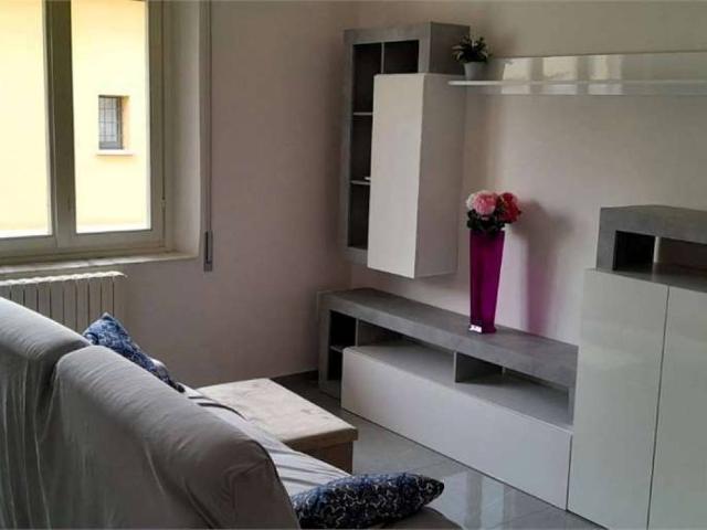 Appartamento in affitto a Marmirolo, Lombardia