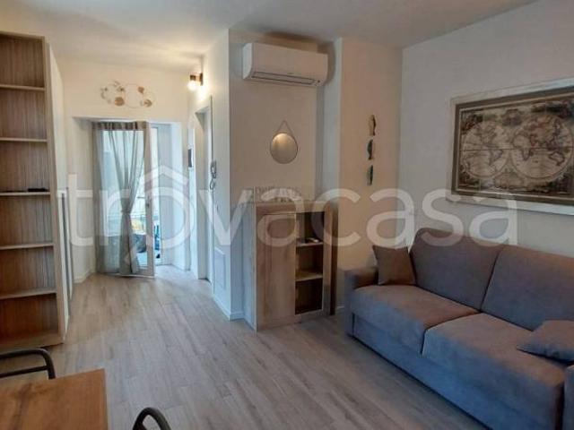 Monolocale in affitto a Marone, Brescia