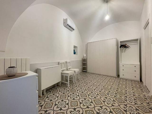 Appartamento in affitto a Puglia, Taranto