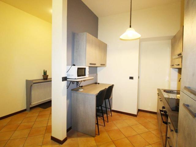 Appartamento in affitto a Maslianico, Como