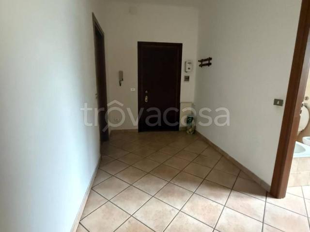 Appartamento in affitto a Maslianico, Lombardia
