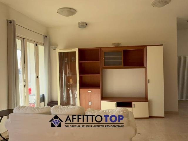 Appartamento in affitto a Quercioli, Marina Di Massa