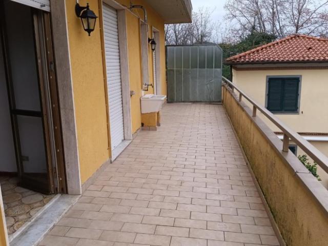 Appartamento in affitto a Marina di Massa, Marina Di Massa