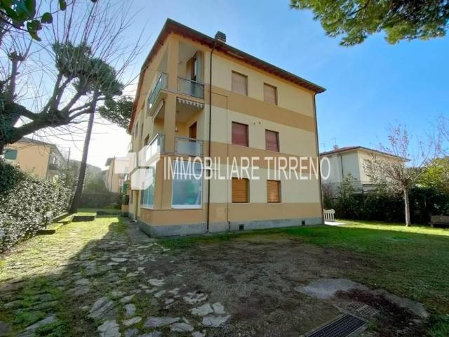 Appartamento in affitto a San Carlo, Marina Di Massa