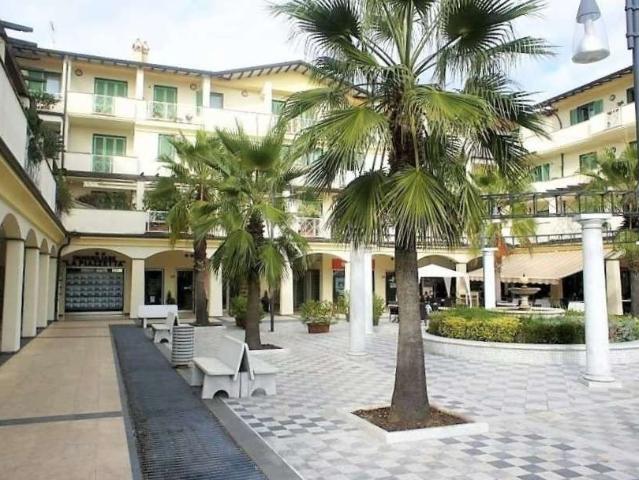 Appartamento in affitto a Marina di Massa, Marina Di Massa