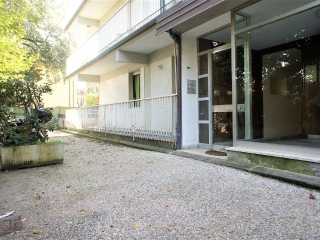 Appartamento in affitto a Marina di Massa, Marina Di Massa
