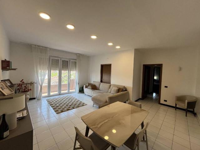 Appartamento in affitto a San Carlo, Marina Di Massa