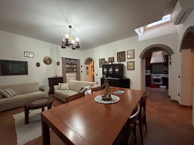 Appartamento in affitto a San Carlo, Marina Di Massa