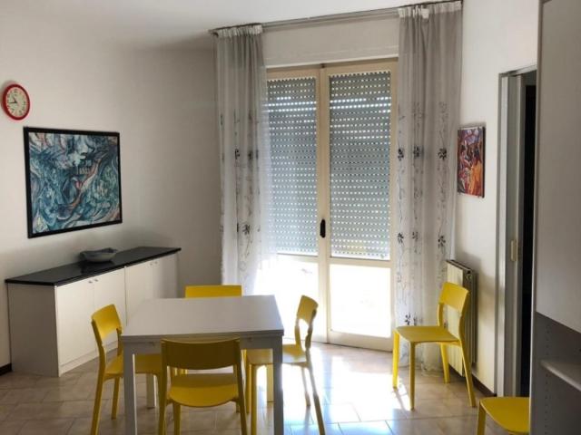 Appartamento in affitto a Marina di Massa, Marina Di Massa