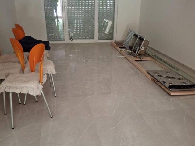 Appartamento in affitto a Serra Venerdì, Matera