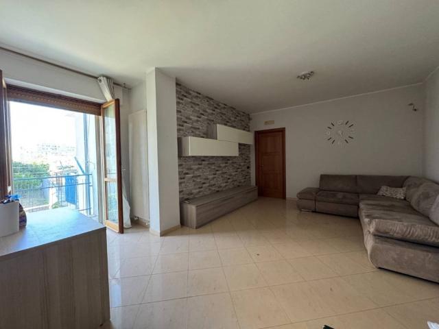 Appartamento in affitto a Vallefoglia, Marche