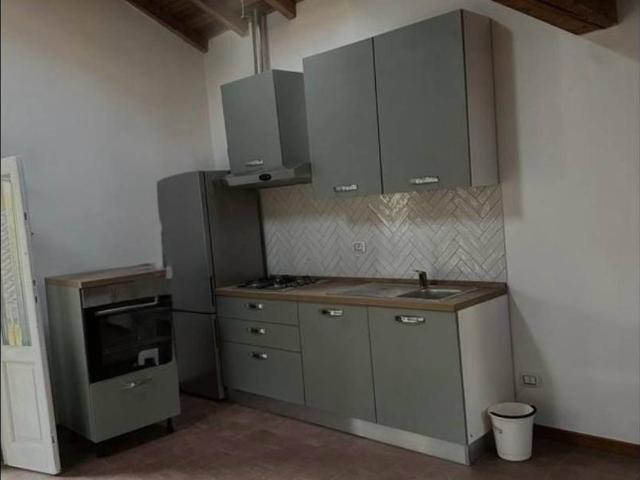 Appartamento in affitto a Meda, Lombardia