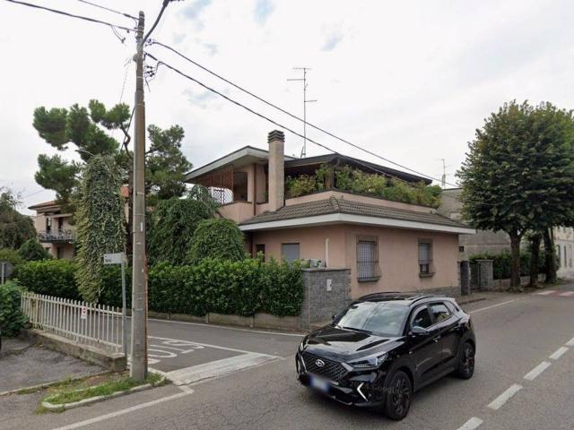 Appartamento in affitto a Meda, Lombardia