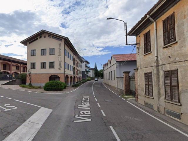 Appartamento in affitto a Meda, Monza e della Brianza