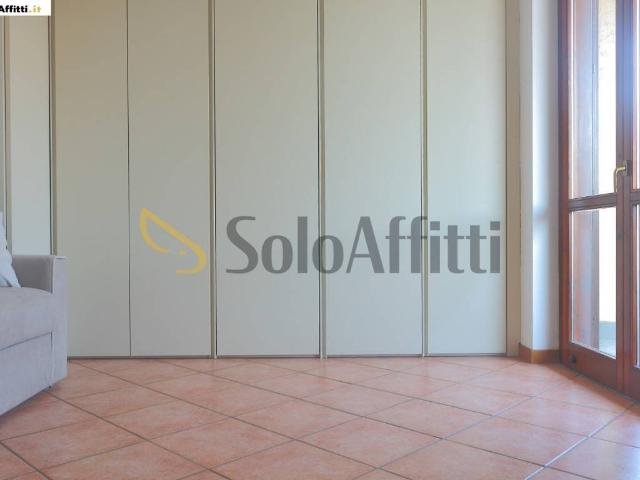 Appartamento in affitto a Meda, Lombardia
