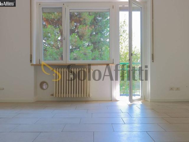 Appartamento in affitto a Meda, Lombardia