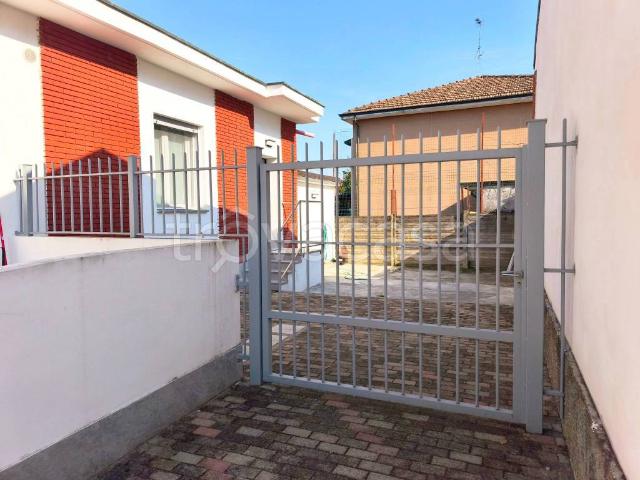Appartamento in affitto a Mediglia, Lombardia