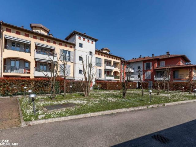 Appartamento in affitto a Mediglia, Lombardia