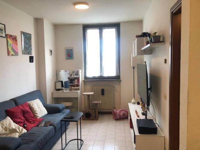 Appartamento in affitto a Melegnano, Milano
