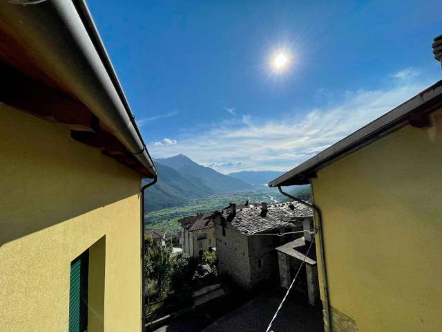 Appartamento in affitto a Mello, Lombardia