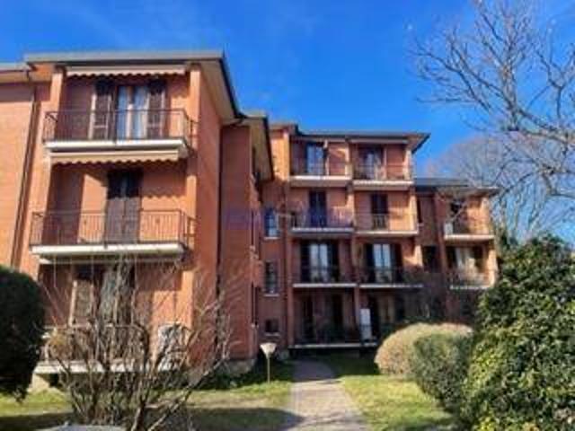 Appartamento in affitto a Pagnano, Merate