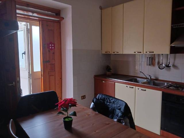 Appartamento in affitto a Costa, Mercato San Severino