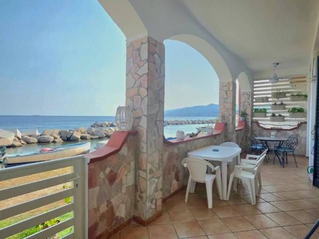 Appartamento in affitto a Sperone, Messina