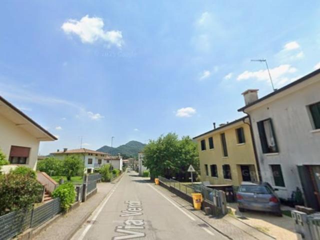 Appartamento in affitto a Miane, Veneto