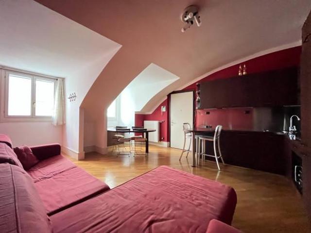 Appartamento in affitto a Municipio 9, Milano