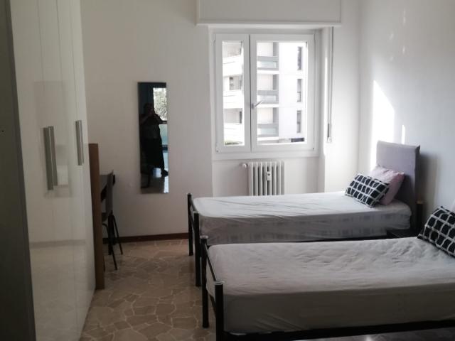 Appartamento in affitto a Municipio 9, Milano