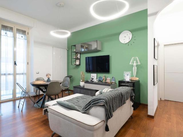 Appartamento in affitto a Municipio 9, Milano