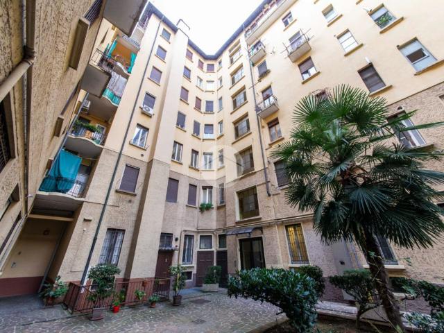 Appartamento in affitto a Municipio 8 di Milano, Milano