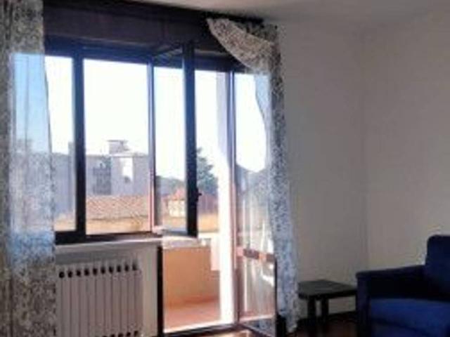 Appartamento in affitto a Municipio 7, Milano