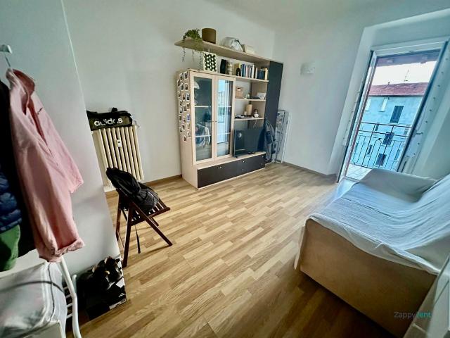 Appartamento in affitto a Municipio 9, Milano