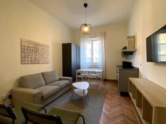 Appartamento in affitto a Municipio 7, Milano