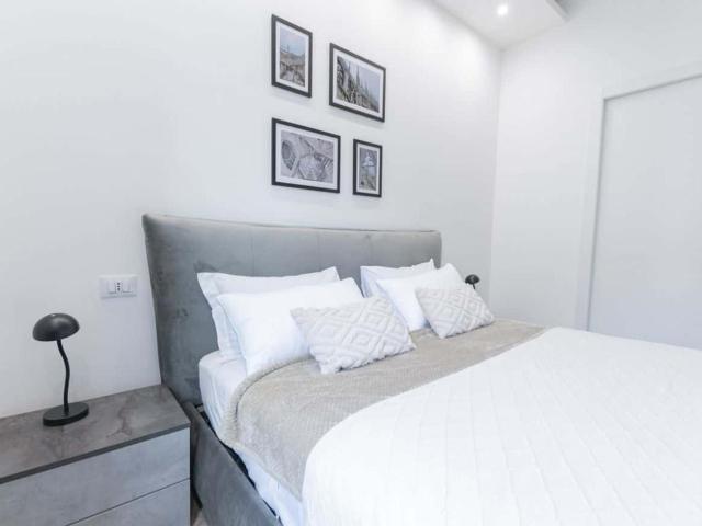 Appartamento in affitto a Municipio 9, Milano