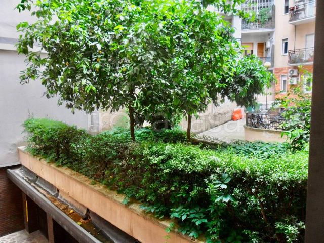 Appartamento in affitto a Centro storico, Milano