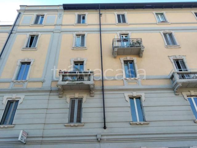 Appartamento in affitto a Municipio 9, Milano