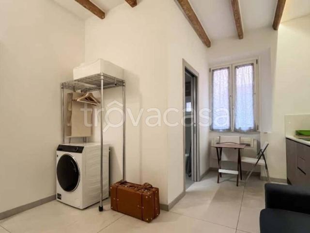 Appartamento in affitto a Municipio 9, Milano