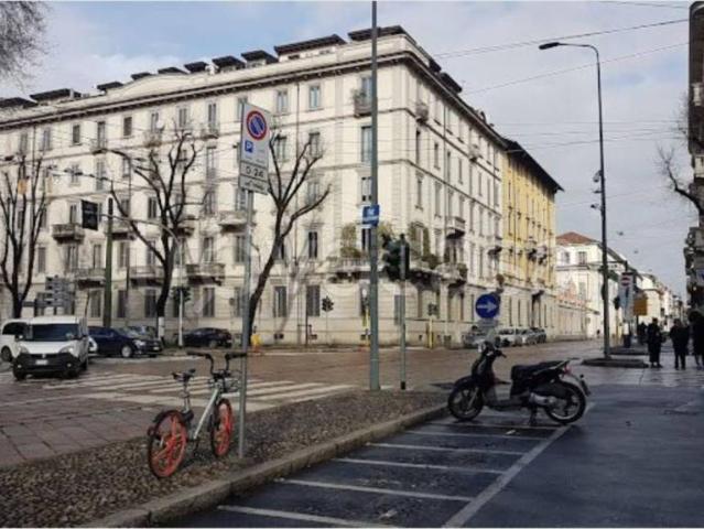 Appartamento in affitto a Municipio 1, Milano