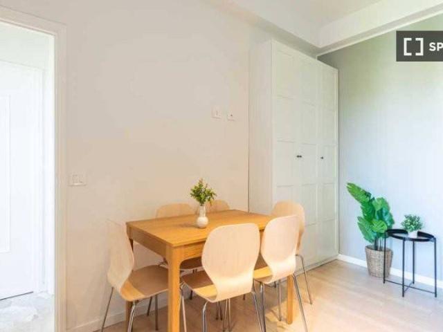 Appartamento in affitto a Lorenteggio, Milano