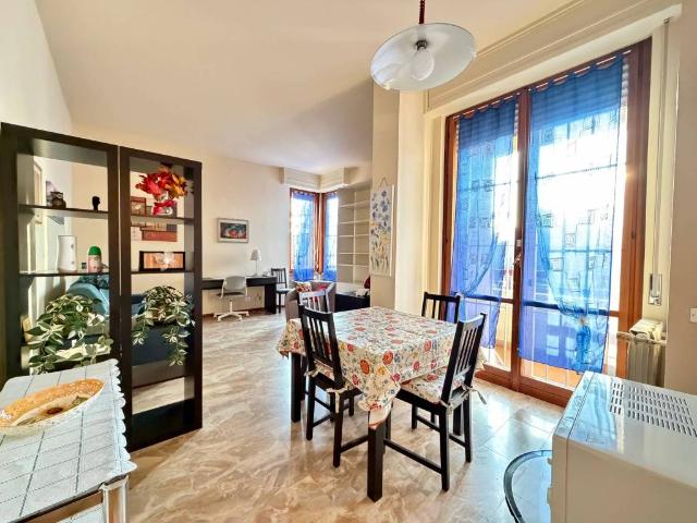 Appartamento in affitto a Municipio 7, Milano