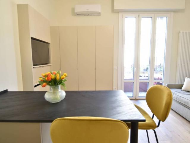 Appartamento in affitto a Vetra, Milano