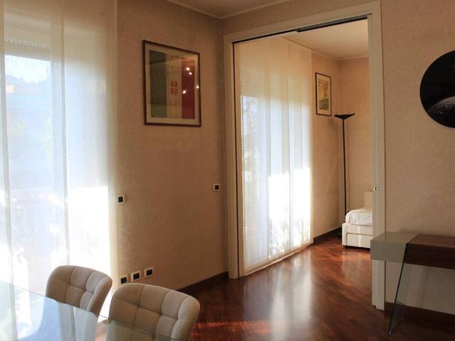 Appartamento in affitto a Municipio 8 di Milano, Milano