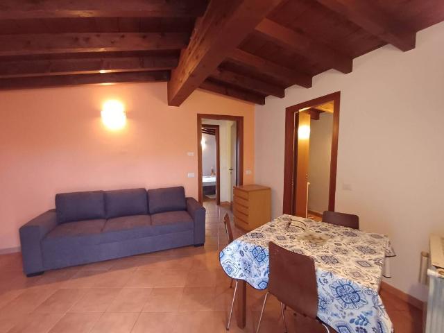 Appartamento in affitto a Municipio 9, Milano