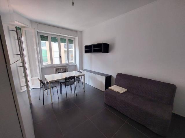 Appartamento in affitto a Rottole, Milano