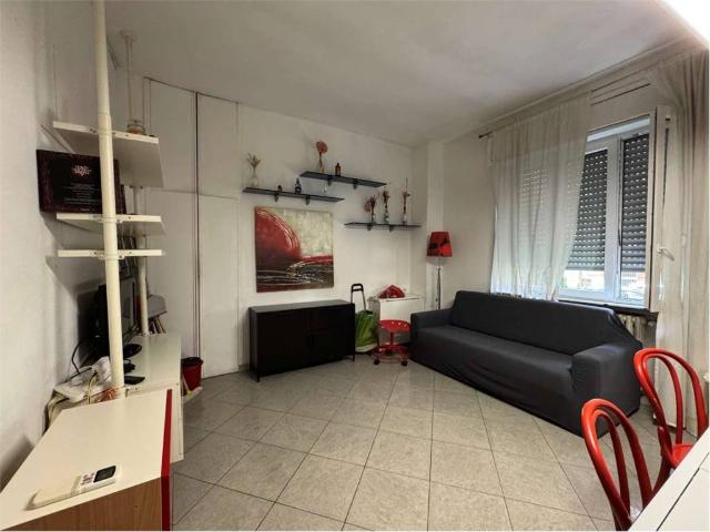 Appartamento in affitto a Municipio 9, Milano